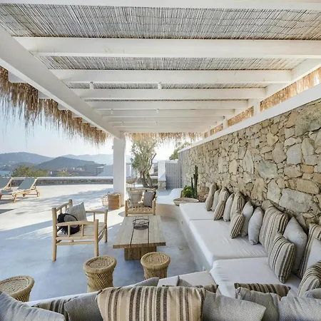 Stunning With Modern Decor Villa Agios Sostis (Tinos)